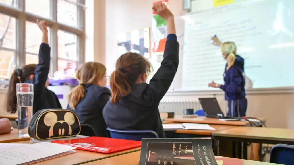 Secondary schools in Scotland cutting subjects due to teacher shortage ‘crisis’