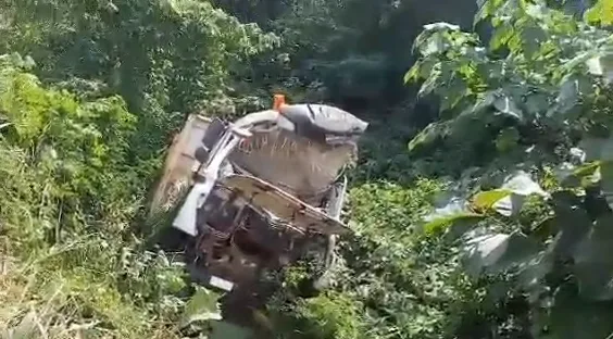 Three vehicles collide at Kusa Junction; one dead, several injured