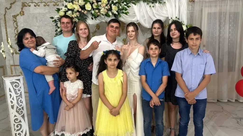 At least five members of same family killed in Russian missile attack, Zelensky says