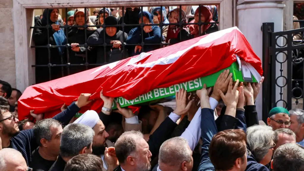 School shootings a new trauma for Turkey as nation mourns