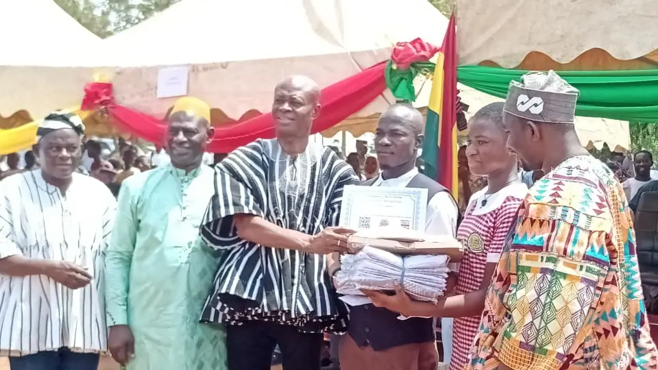 Bole MP donates GHS200,000 to support teacher training college establishment