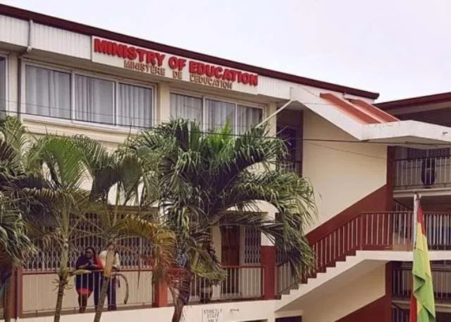 GES bans cars, money bouquets on school premises as Education Ministry halts SHS graduations nationwide