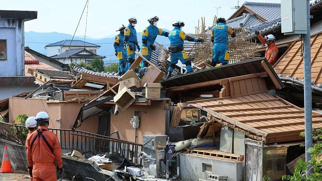 Japan earthquake death toll rises to 34 as evacuees battle sweltering heat