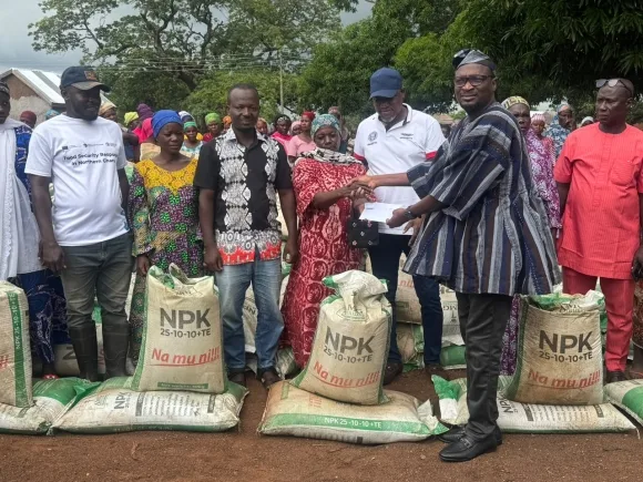 Salaga North MP supports women farmers with cash, fertiliser