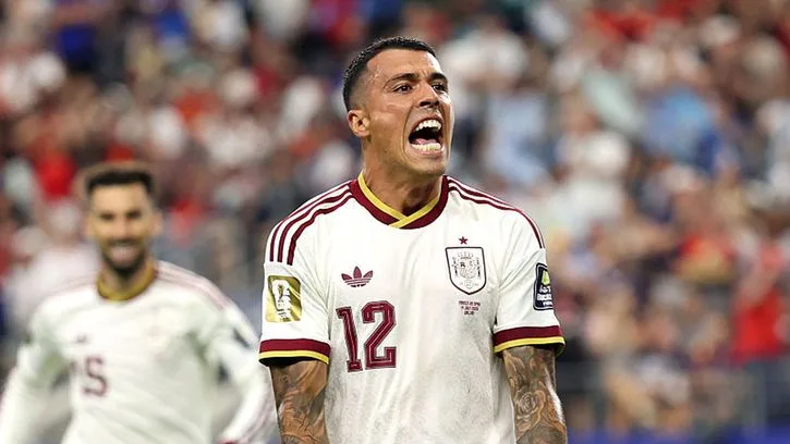 Sensational Spain stun France to reach World Cup final as Porro and Oyarzabal strike
