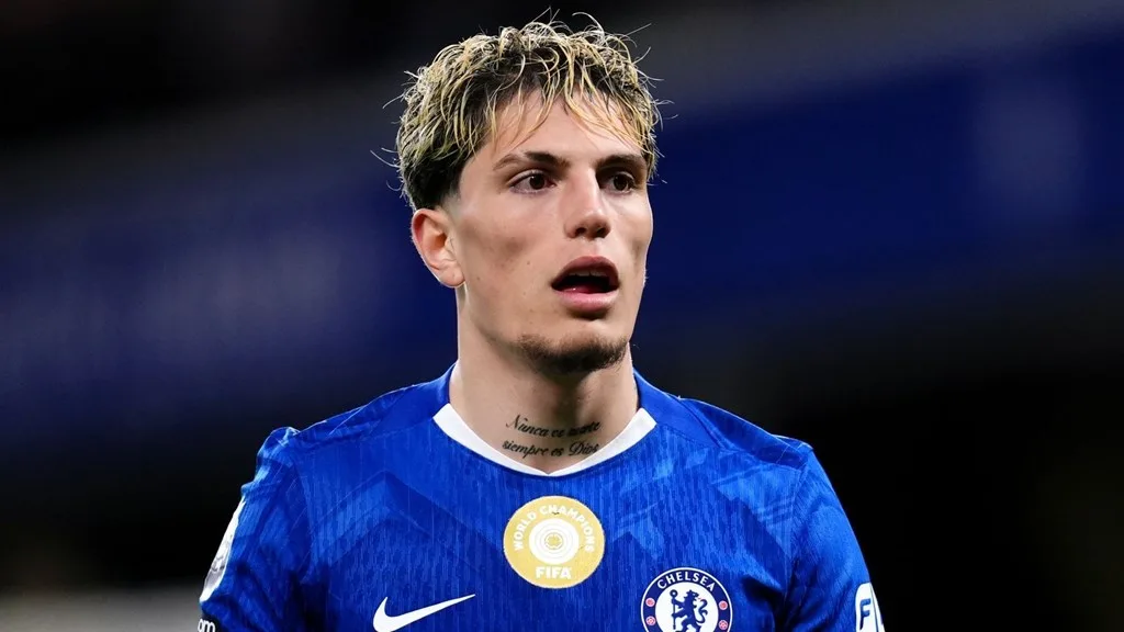 Villa agree loan deal for Chelsea winger Garnacho