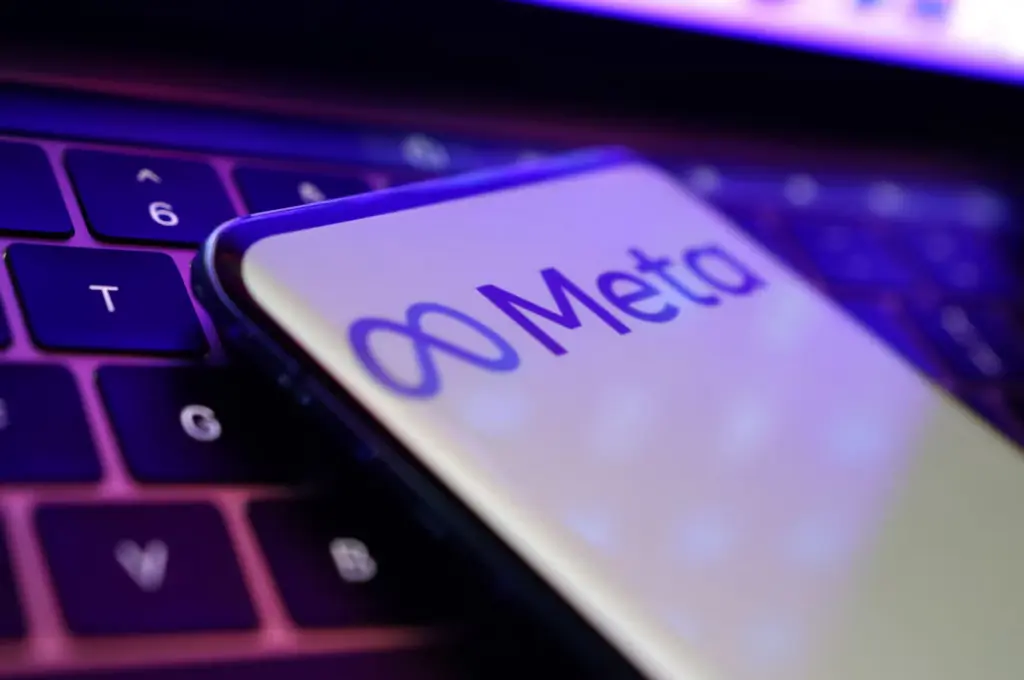 Ex-Meta worker investigated for downloading 30,000 private Facebook photos