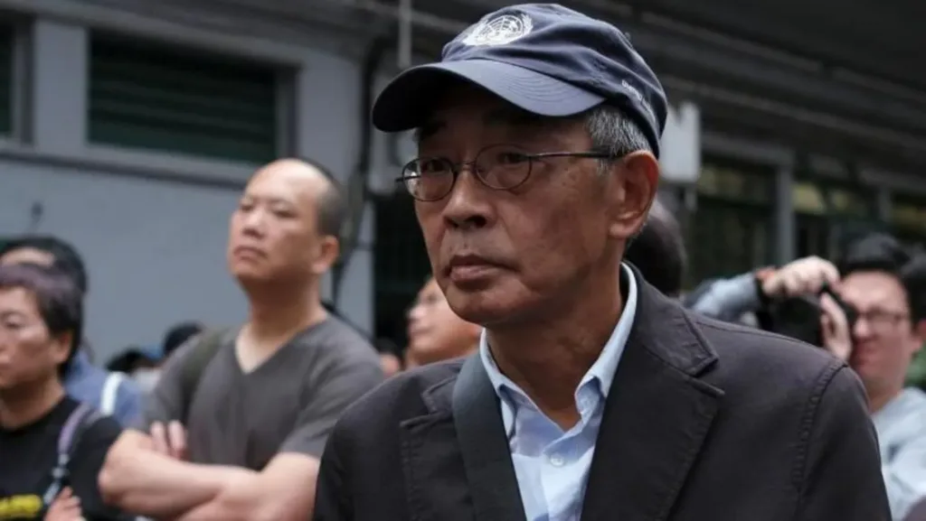 Dissident Hong Kong bookseller Lam Wing-kee dies aged 70