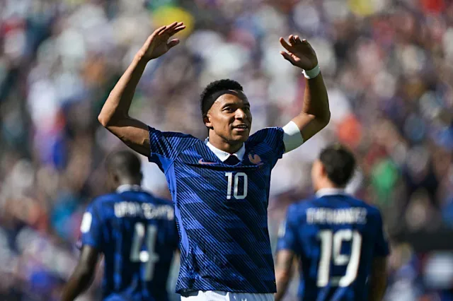 Mbappe scores twice as France breeze past Sweden into last 16
