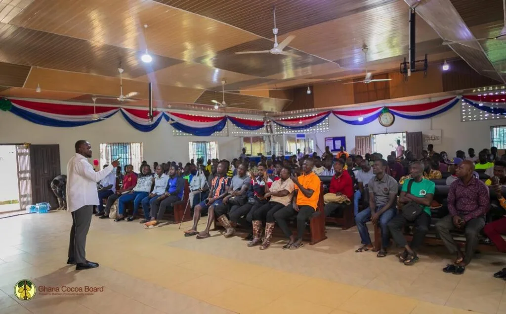 COCOBOD begins nationwide farmer sensitisation on free fertiliser and major cocoa sector reforms