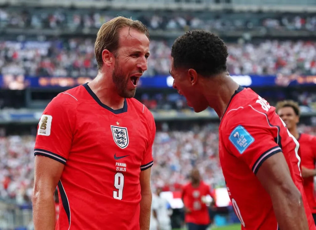 Kane breaks World Cup record as England beat Panama to top group