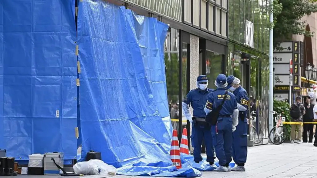 At least 19 people taken to hospital after ‘strong smell’ reported at Tokyo mall