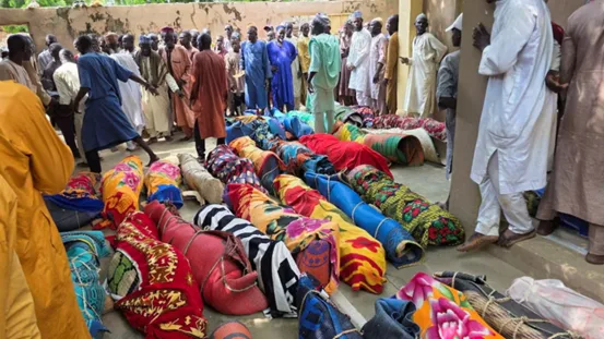 At least 50 killed, mostly children, as boat capsizes in Nigeria