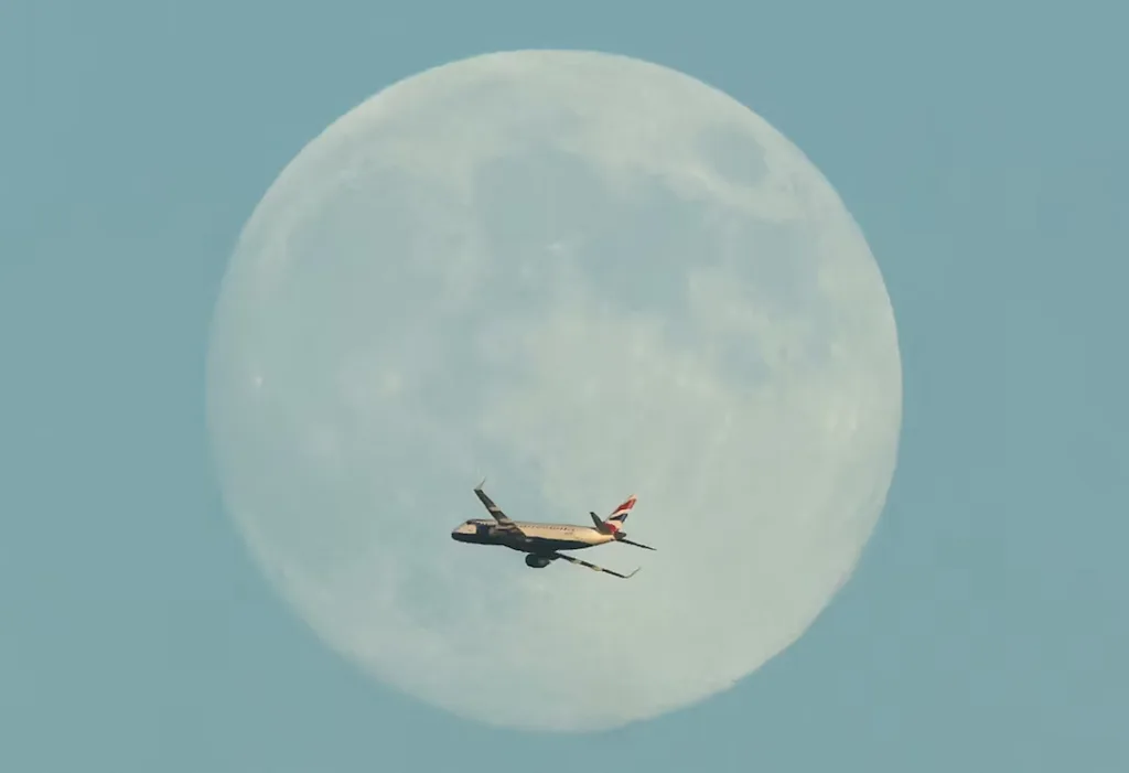 Airline CEOs warn EU plan to expand carbon costs will raise fares