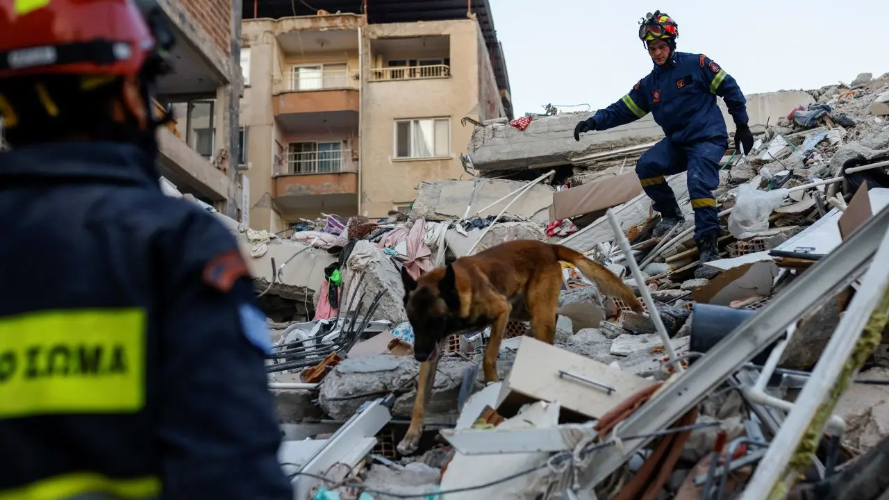 As prospects of survival decrease, some rescue missions in Syria and Turkey are suspended