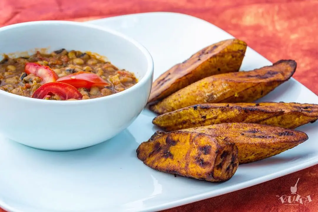 Making Plantain and Beans Stew the Ghanaian way