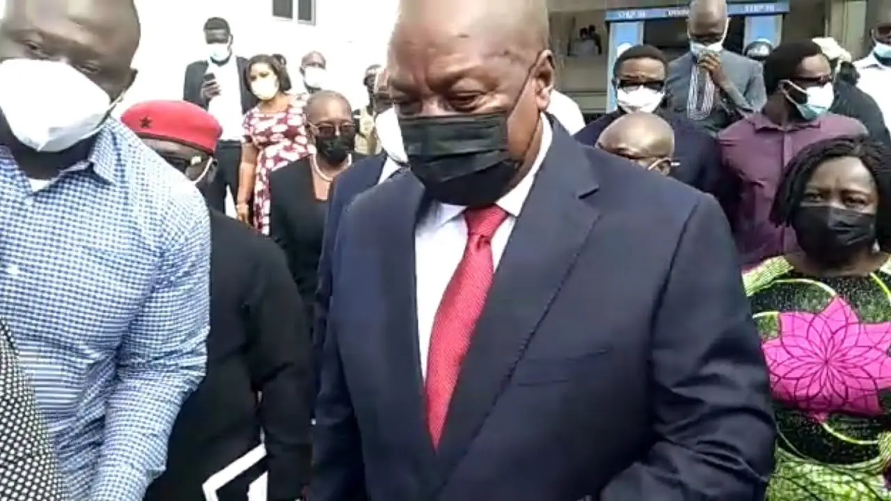 Supreme Court dismisses Mahama’s application to re-open case