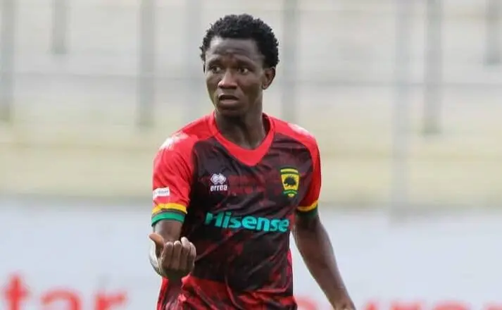 Kotoko Signs Ibrahim Imoro Alongside Kwame Poku and Isaac Mintah