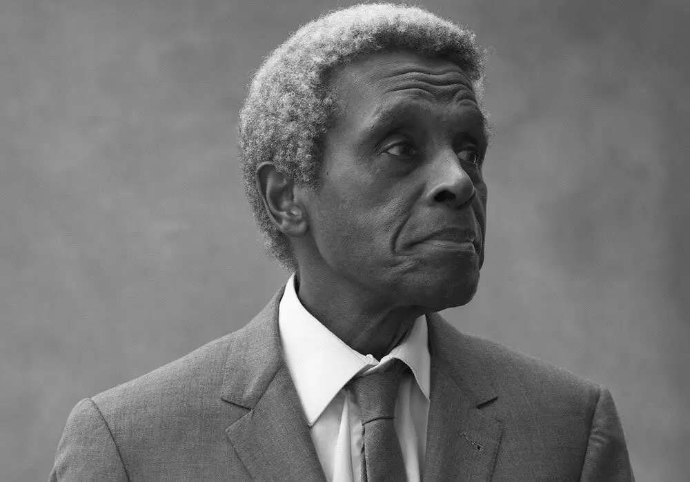 Rihanna pays tribute to Ghanaian photographer whose work defined the “Black is Beautiful” movement of the 60s
