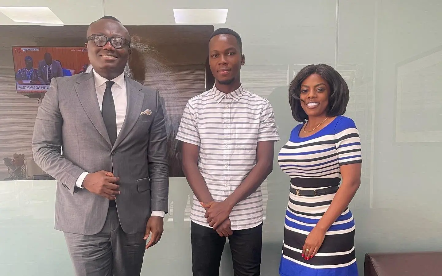 “Don’t hail me for making others feel worthless” ― Bongo Ideas to his social media fans