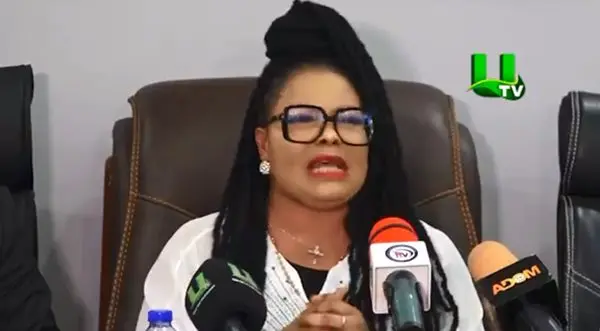 Agradaa finally burns all her “sika gari” deities except three